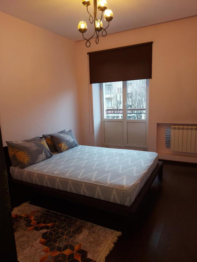 Central Point Apartment Львів Екстер'єр фото