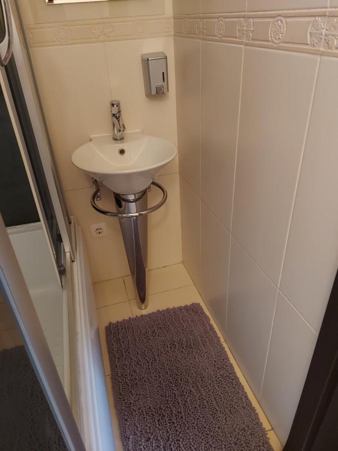 Central Point Apartment Львів Екстер'єр фото
